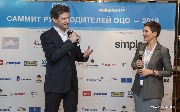 Дмитрий Пересветов, директор, ОЦО Ростелеком, победитель в номинации "Лучший многофункциональный ОЦО", и Кира Лапина, генеральный директор, Северсталь-ЦЕС