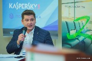 Максим Сажин
финансовый директор
Хендерсон
